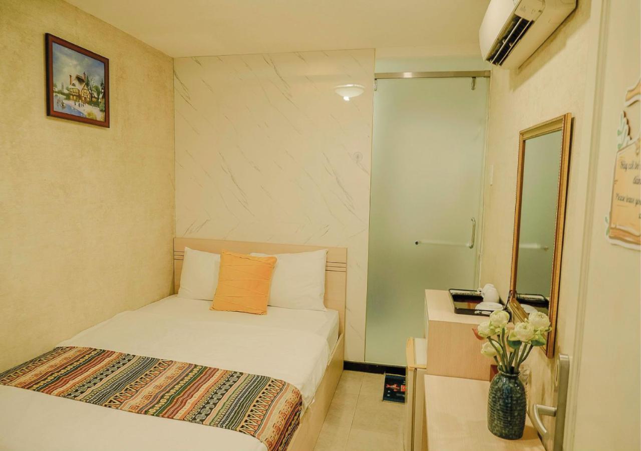 Galaxy Boutique Sai Gon Central Hotel 2*
